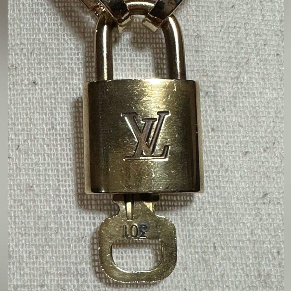 Authentic LV Louis Vuitton lock and key - $70 each or 2 for $$130 - Picture 4 of 16